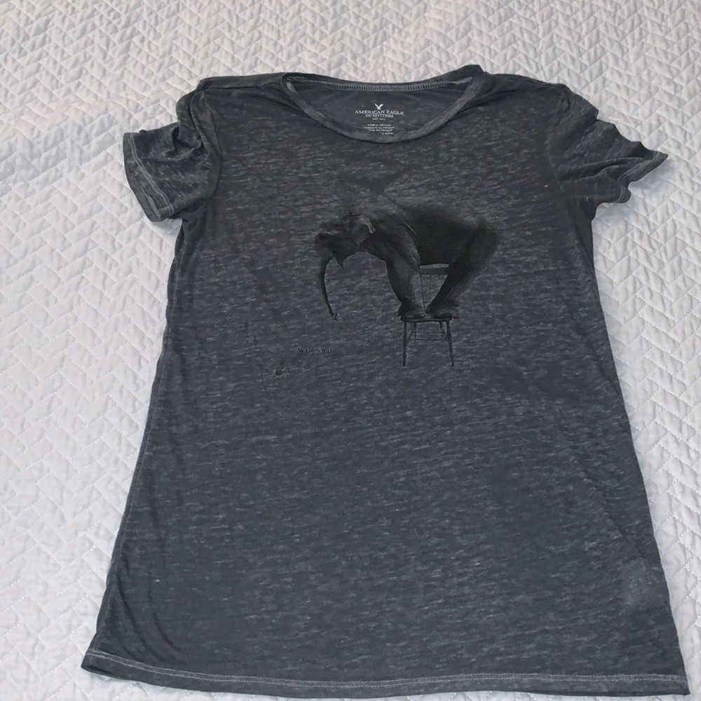 AMERICAN EAGLE Graphic tee